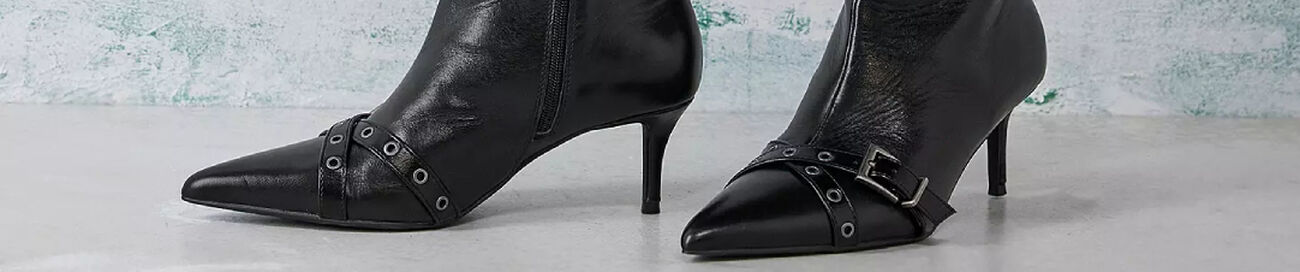 leather boots with kitten heels