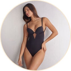 LINGERIE