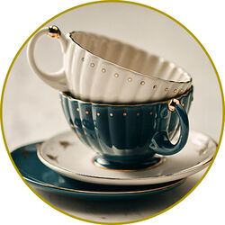 MUGS & GLASSWARE