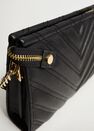 Mango - Black Chain Cross Body Bag Mango - Black Chain Cross Body Bag