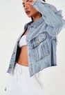 Missguided - Blue Blue Pleat Back Oversized 80S Denim Jacket Missguided - Blue Blue Pleat Back Oversized 80S Denim Jacket
