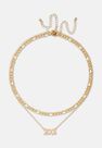 Missguided - Gold Gold Look 2001 Gothic Year Necklaces 2 Pack Missguided - Gold Gold Look 2001 Gothic Year Necklaces 2 Pack