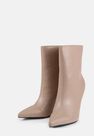 Missguided - Sand Mid Heel Ankle Boots Missguided - Sand Mid Heel Ankle Boots