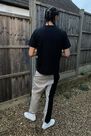 Urban Outfitters - Black Dickies Horseshoe T-Shirt, Men Urban Outfitters - Black Dickies Horseshoe T-Shirt, Men