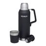 STANLEY - Stanley 1.3L Bottle Foundry Black STANLEY - Stanley 1.3L Bottle Foundry Black