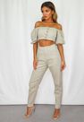 Missguided - Green Sage Co Ord Elasticated Back Mom Jeans Missguided - Green Sage Co Ord Elasticated Back Mom Jeans