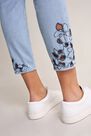 Salsa Jeans - Blue Push Up Wonder cropped jeans with embroidered hem Salsa Jeans - Blue Push Up Wonder cropped jeans with embroidered hem