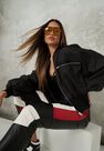 Missguided - Black Satin Oversized Bomber Jacket Missguided - Black Satin Oversized Bomber Jacket
