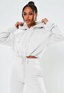 Missguided - White Cropped Hoodie And Joggers Co Ord Set Missguided - White Cropped Hoodie And Joggers Co Ord Set