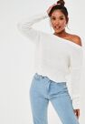 Missguided - White Off The Shoulder Knitted Jumper Missguided - White Off The Shoulder Knitted Jumper