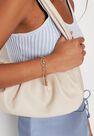 Missguided - Gold Gold Look Multi Row Carabiner Bracelet Missguided - Gold Gold Look Multi Row Carabiner Bracelet