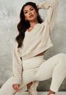 Missguided - Camel Sand Raw Edge Notched Neck Sweatshirt Missguided - Camel Sand Raw Edge Notched Neck Sweatshirt