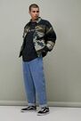 Urban Outfitters - Blue BDG Mid-Wash Louis Skate Jeans Urban Outfitters - Blue BDG Mid-Wash Louis Skate Jeans