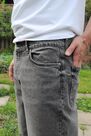Urban Outfitters - Grey BDG Bow Fit Vintage Grey Jeans Urban Outfitters - Grey BDG Bow Fit Vintage Grey Jeans