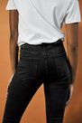 Urban Outfitters - Black BDG Pine Worn Black Skinny Jeans Urban Outfitters - Black BDG Pine Worn Black Skinny Jeans