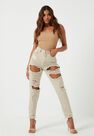 Missguided - Stone Sand Extreme Ripped Mom Rigid Jeans Missguided - Stone Sand Extreme Ripped Mom Rigid Jeans