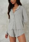 Missguided - Grey Soft Touch Long Sleeve Top And Shorts Pyjama Set Missguided - Grey Soft Touch Long Sleeve Top And Shorts Pyjama Set