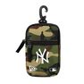 NEW ERA - New Era MLB NY Yankees Mini Pouch Woodland Camo NEW ERA - New Era MLB NY Yankees Mini Pouch Woodland Camo