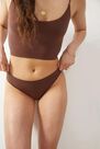 Urban Outfitters - CHOC Out From Under Markie Seamless Ribbed Knickers Urban Outfitters - CHOC Out From Under Markie Seamless Ribbed Knickers